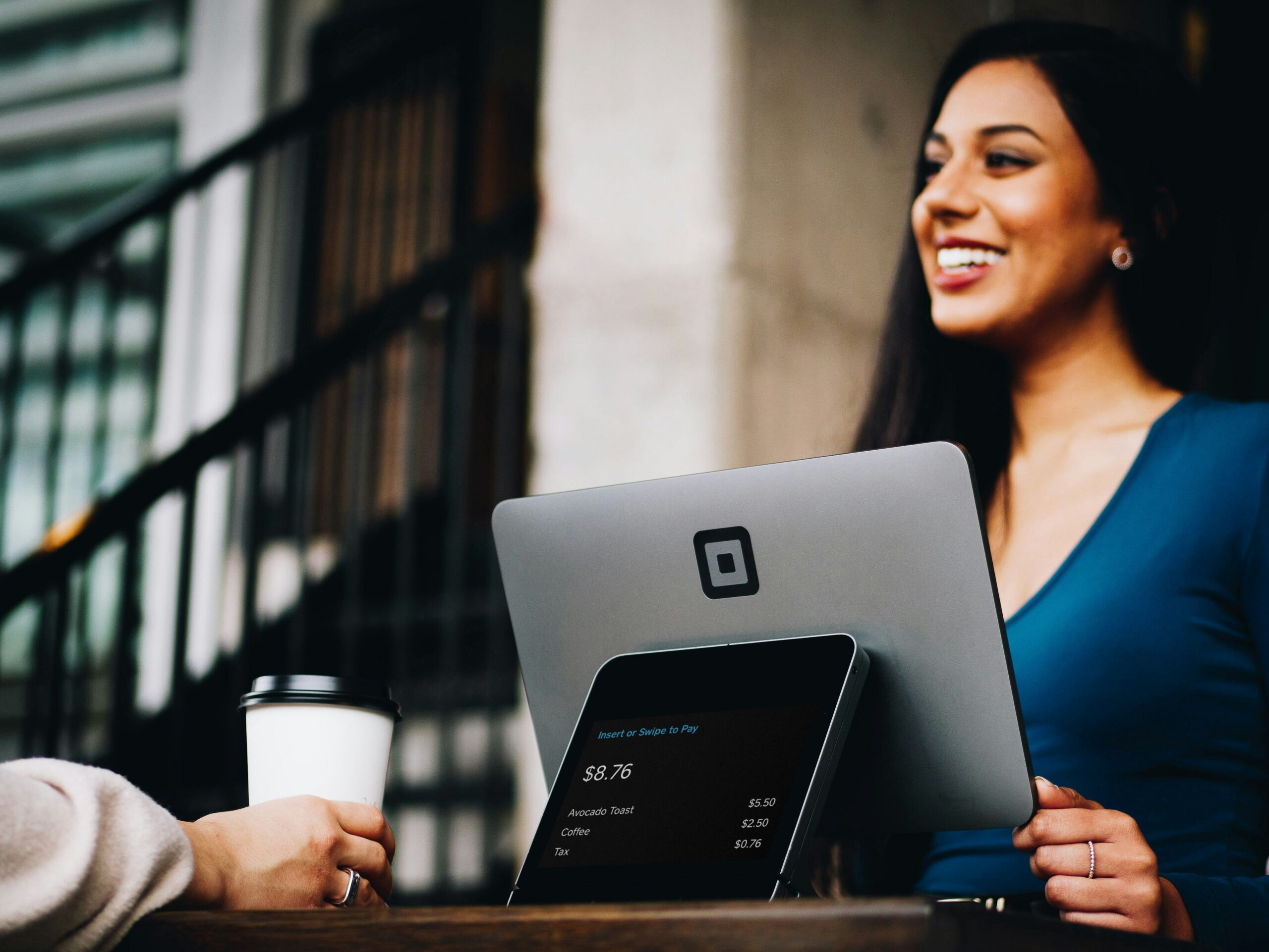 customer-excellence-scaled